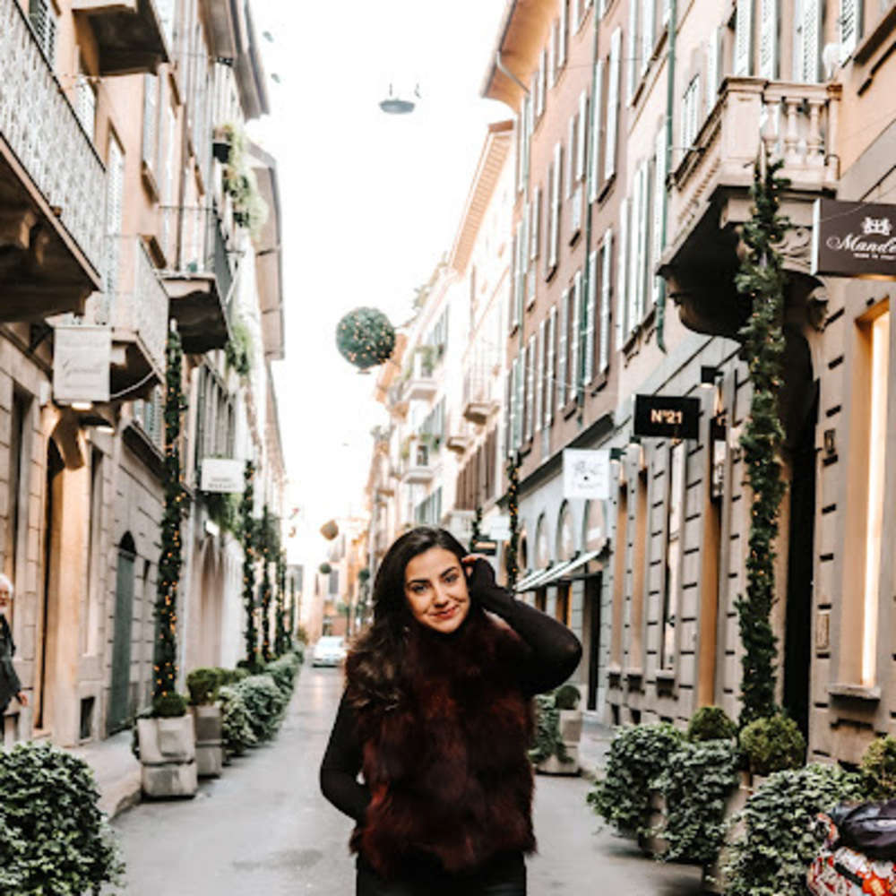 Meet your Posher, Alina